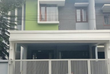 JUAL RUMAH DI BATUNUNGGAL