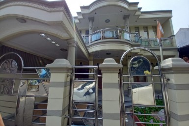 Dijual Rumah 2 Lantai di Suryalaya Raya Bandung