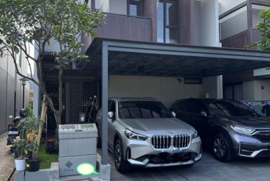 Rumah 2 Lantai Furnished Type Freya Di SUMMARECON BANDUNG